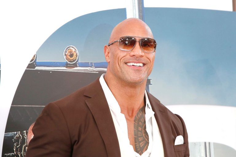 Ezzel az autóval lepte meg édesanyját Dwayne Johnson karácsonyra