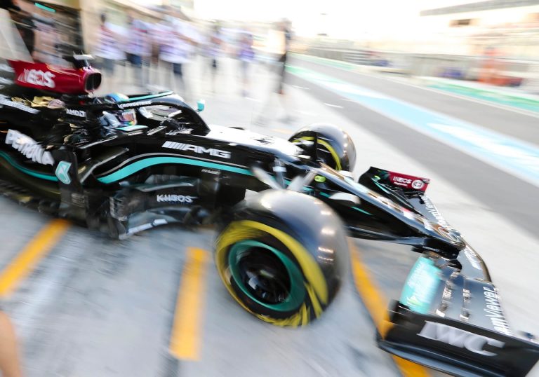 Hatalmas bulit csinált a Mercedes az F1-es címét követően (videó)