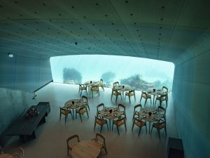 Kezdődik: Norvégia betiltotta az alkoholárusítást az omikron miatt