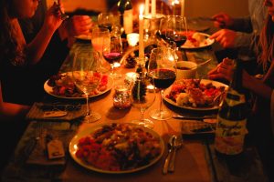 Tízezer forintnál többe kerülhet idén egy átlagos karácsonyi menü