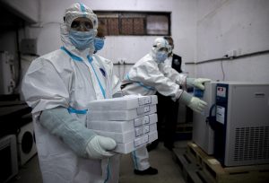 Százmilliós számban kerül kukába a lejárat közeli vakcina a szegény országokban