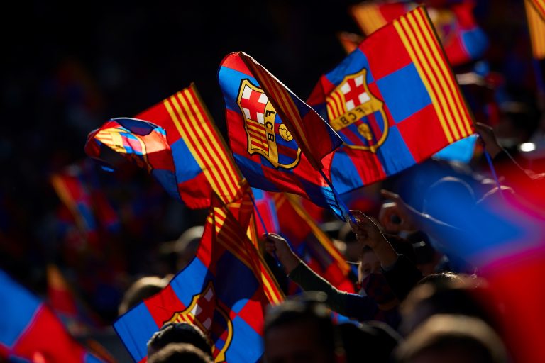 Ezért ment tönkre a Barca: korábbi sztár megosztotta a szerződési részleteit