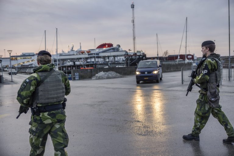 A Balti-tengeren is mozgolódnak az oroszok, Svédország el is rendelte a katonai készültséget