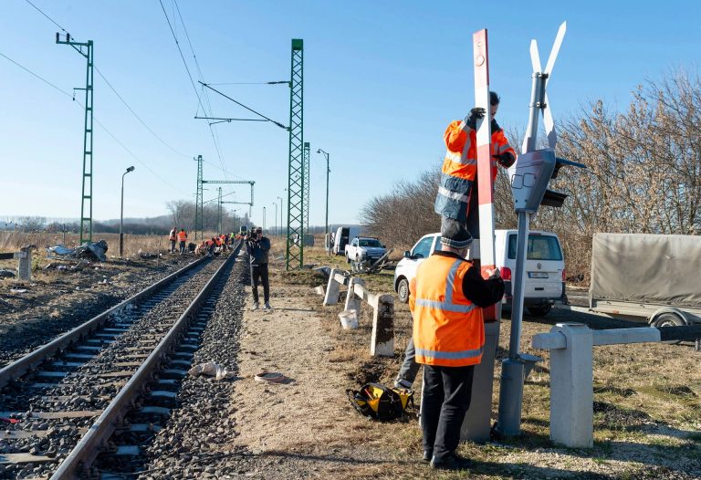 Újabb halálos vonatbaleset történt, ezúttal Ratóton