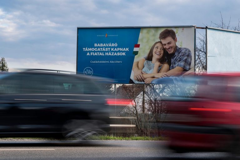 Imádják a magyarok a Babaváró hitelt, beszédes számok