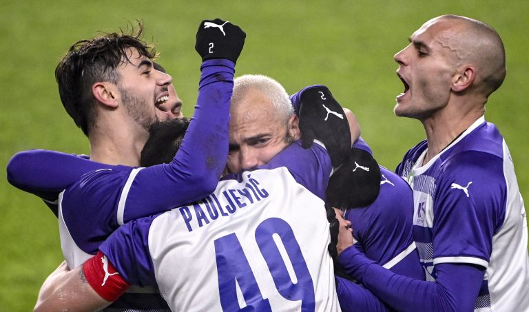 Látványos támadófutballt hozna az Újpest új edzője