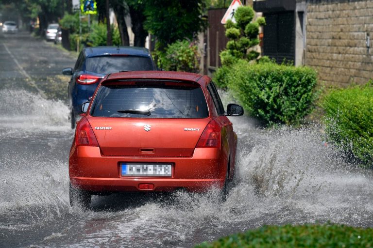 Új rendszámtáblák érkeznek a kifogyóban lévő készlet miatt