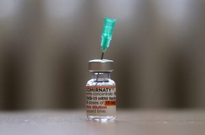 Itt vannak a friss járványadatok: 20 ezer fölé ugrott az új fertőzöttek száma