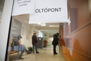 Itt vannak az elmúlt napok vírusadatai: 14 655 új fertőzött, 167 beteg elhunyt