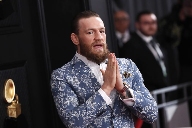 Bombákat helyeztek el Conor McGregor pubjában