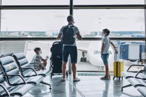 Ilyen nyárra számíthatunk az omikronnal, úton van a járvány vége?