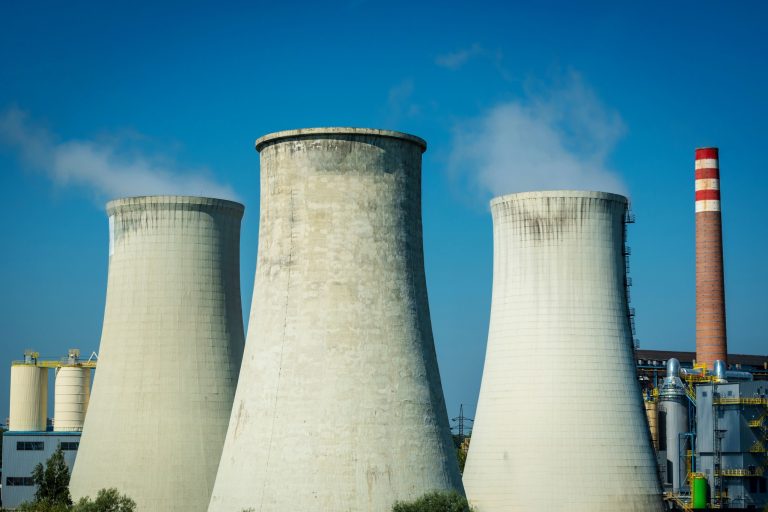 Kigyulladt egy omladozó, elhagyatott atomerőmű