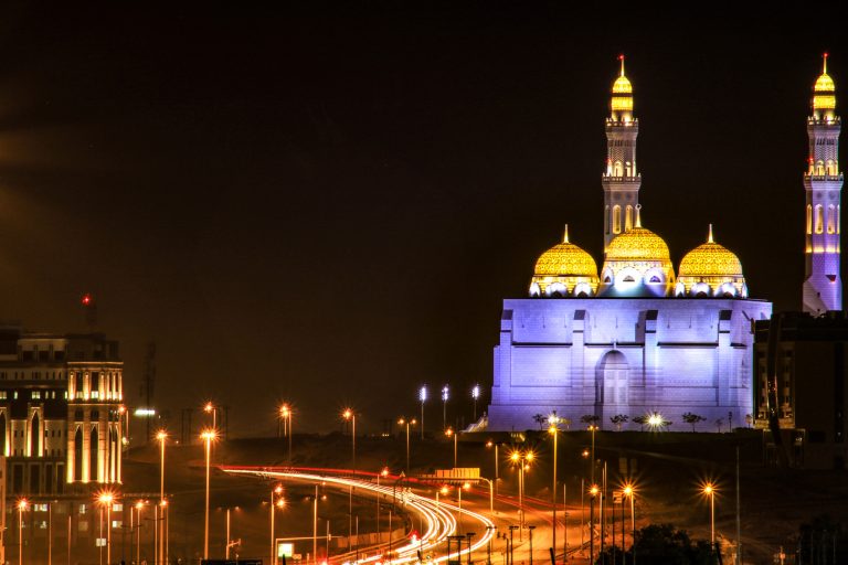 Az emelkedő válási arányok miatt az ománi nők egyenlőséget követelnek