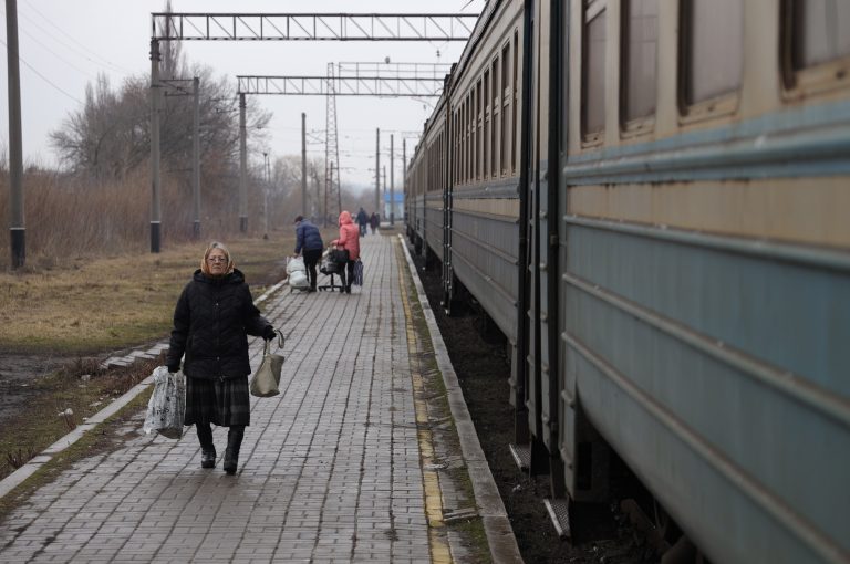 Ukrán hírszerzés: Oroszország aknákat kezdett elhelyezni szakadár területekre