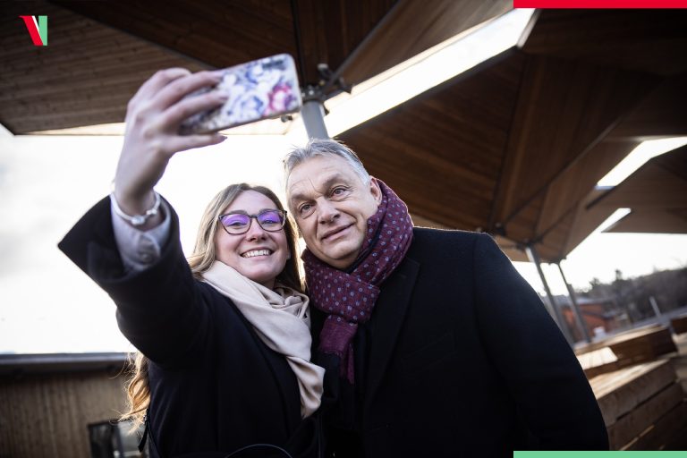 Kiderült, miért maradt távol Orbán Viktor a pénteki interjújától