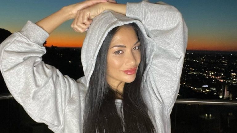 Ilyen smink nélkül, és atom sminkkel Nicole Scherzinger (videó)