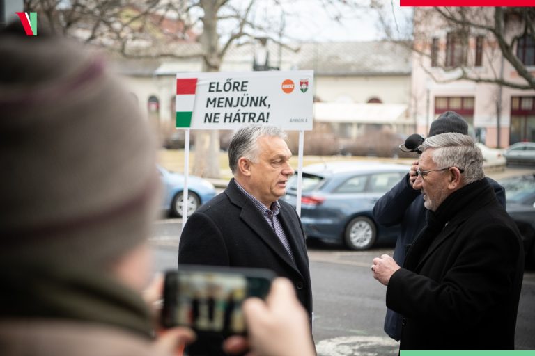 Orbán Viktor üzenete: „Segítsenek! Nyomjuk!”