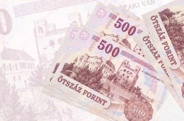 Átmeneti gyengülés után ismét erősödött a forint