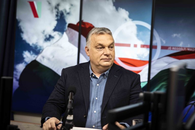 Orbán Viktor nevével visszaélő kriptocsalók támadnak az interneten