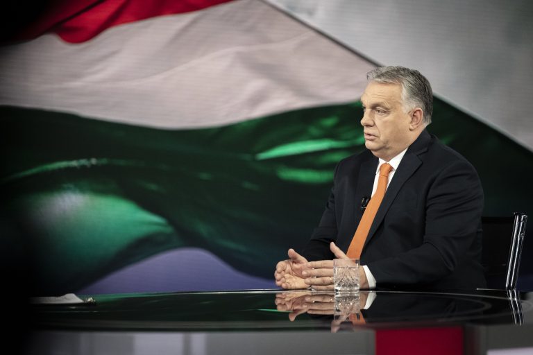 Orbán Viktor rendkívüli interjúja: stratégiai nyugalmat kell gyakorolnunk ebben a háborús helyzetben