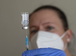 Szlávik elmondta, miért ne nézzük, hogy hány oltott és oltatlan van most kórházban