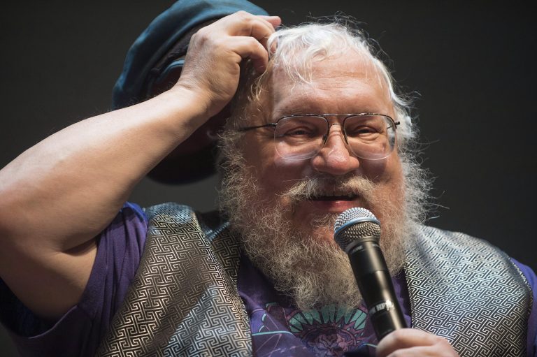 Véget ért a Sárkányok háza forgatása, George R. R. Martin pedig „imádja”