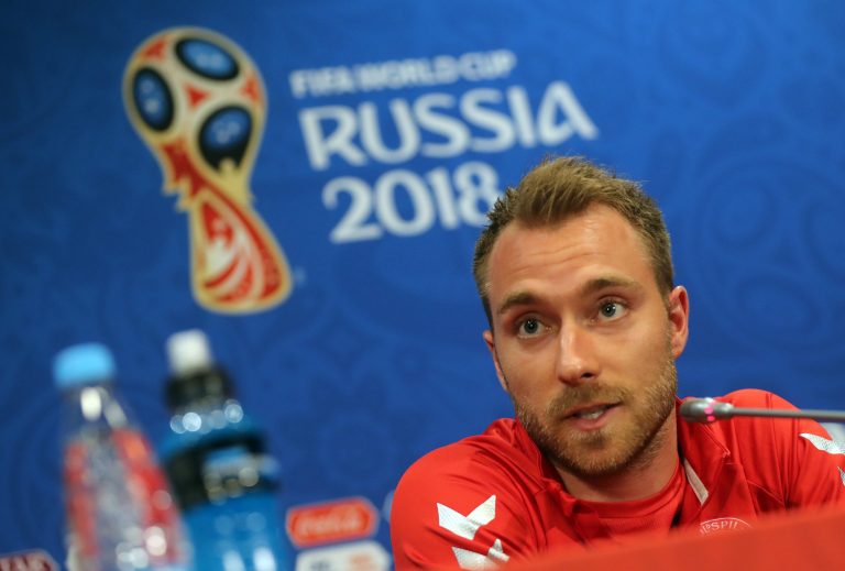 Szívleállása után először lépett pályára Christian Eriksen