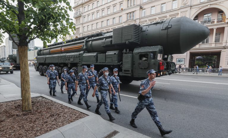 Erőfitogtatás: atomfegyverekkel gyakorlatozhat Oroszország