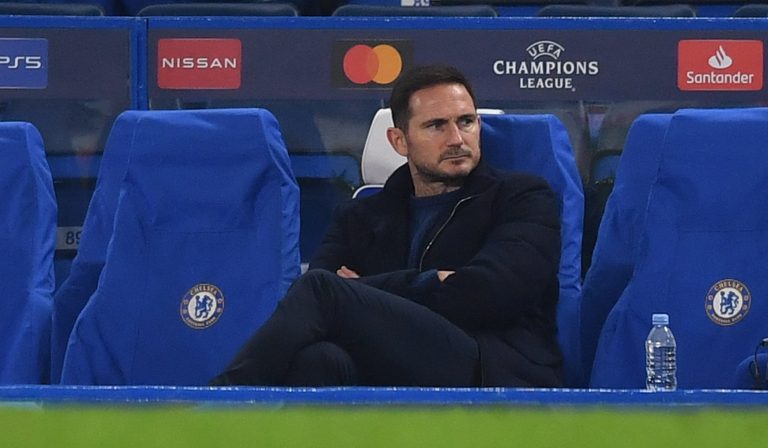 Lampard szigorú rendszere: megbüntette a játékost, mert megállt bekötni a cipőfűzőjét