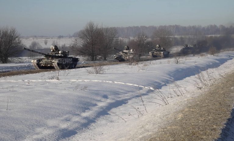 A NATO szerint az orosz csapatkivonás csak álca, Moszkva reagált