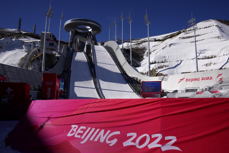 Kémkedéstől tart az FBI, arra kéri a téli olimpia versenyzőit, hagyják otthon a mobiljukat