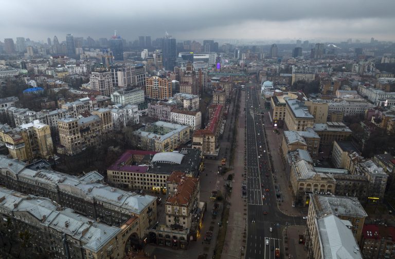 Az ukrán külügy „háborús cselekménynek“ minősítette Oroszország katonai akcióját