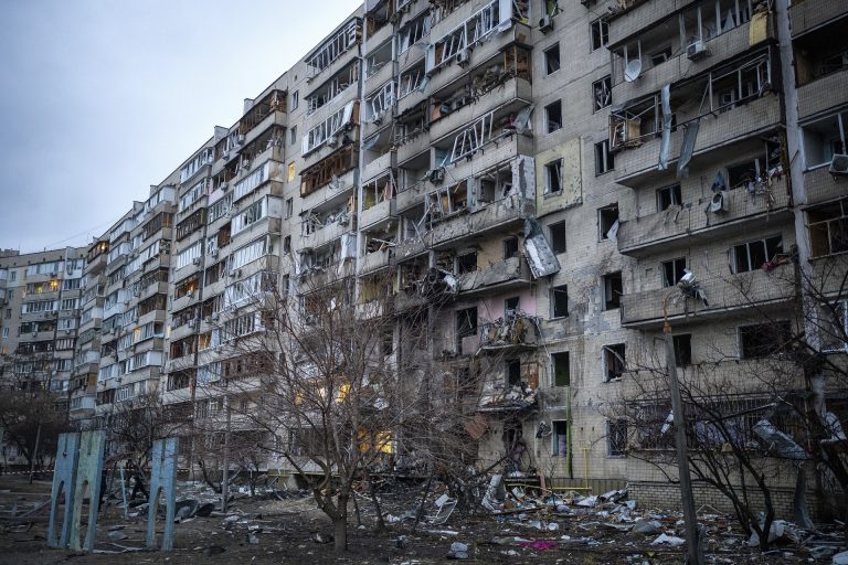 Eddig ennyi járművet semmisített meg az orosz hadsereg, közel vannak Kijevhez