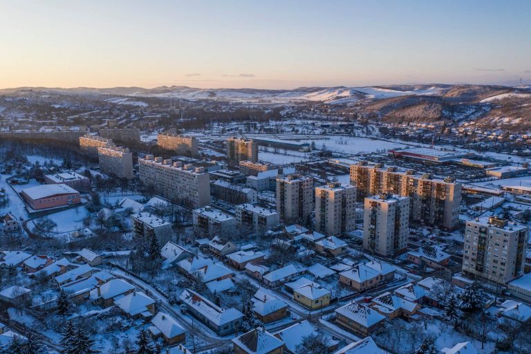 Bezárás alatt az ózdi gyár, de még Szerbiából is hoznak vendégmunkásokat