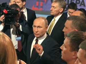 Putyin: a Krím-félszigetet fel kellett szabadítani a siralmas állapotából