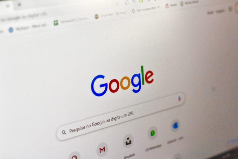 Oroszország figyelmeztette a Google-t, hogy korlátozza a „pontatlan” híradásait