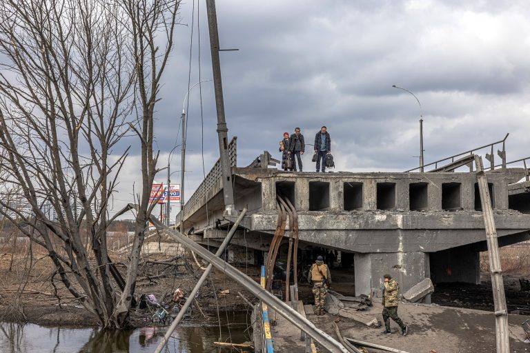 Eddig közel 20 ezer páncéltörő és légvédelmi rakétára tett szert Ukrajna