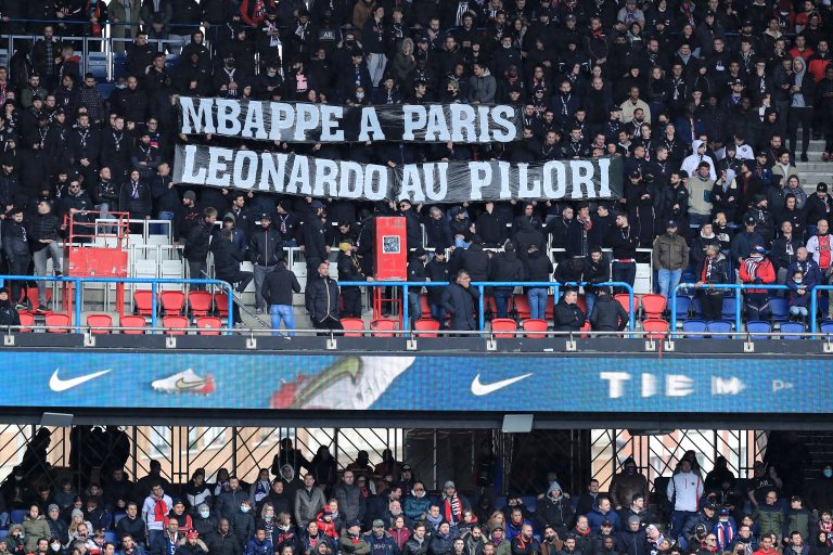 PSG: Mbappé a sztár, Messi az áruló, Neymar a gyűlölt