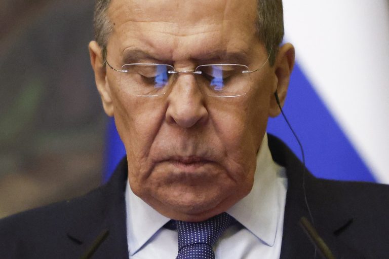 Lavrov szerint Oroszország után Kína lesz a Nyugat új célpontja