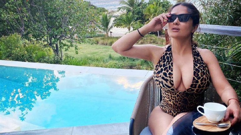 Salma Hayek 55 évesen is olyan szexi, mintha csak 25 lenne