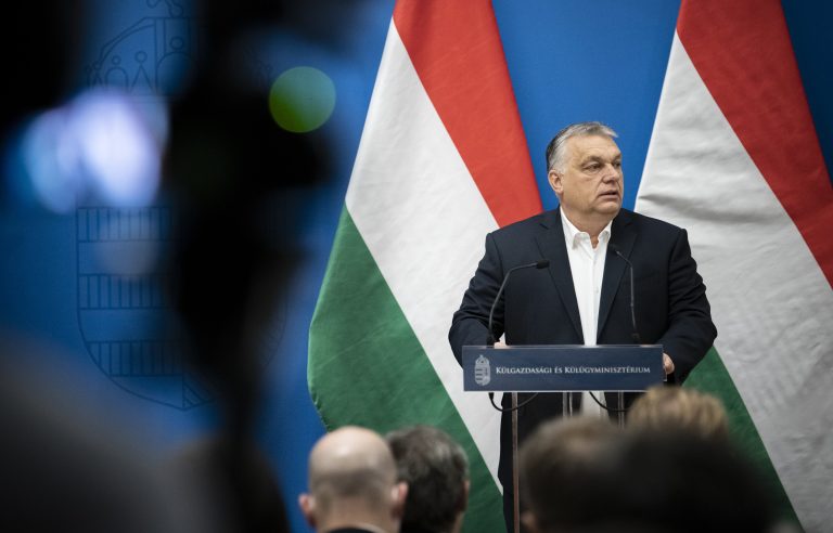 Orbán Viktor nem győzi elmondani: Magyarország biztonsága az első