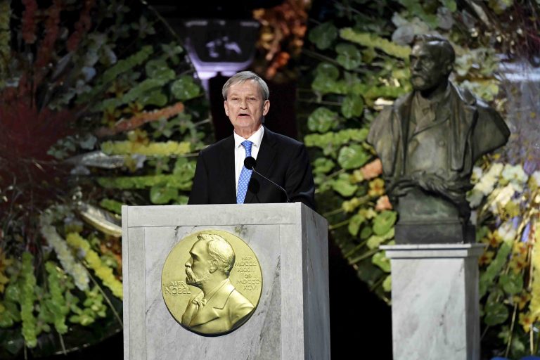 Nobel-díjas tudósok békekötéssel oldanák meg a háborús helyzetet