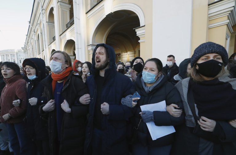 Rettegnek attól a Kremlben, hogy tömeges tüntetések lesznek az életszínvonal romlása miatt