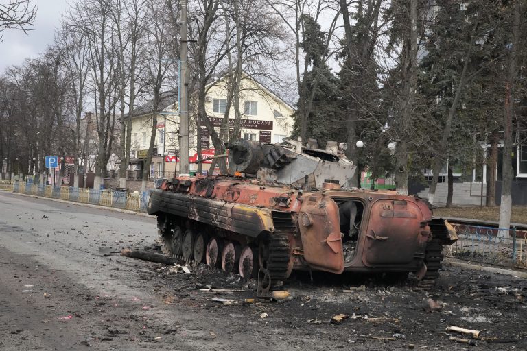 Oroszország elfoglalt egy újabb ukrán várost, lelőhetik az orvosokat