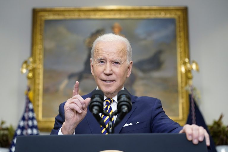 Joe Biden bejelentette, az USA megszünteti állandó kereskedelmi kapcsolatait Oroszországgal