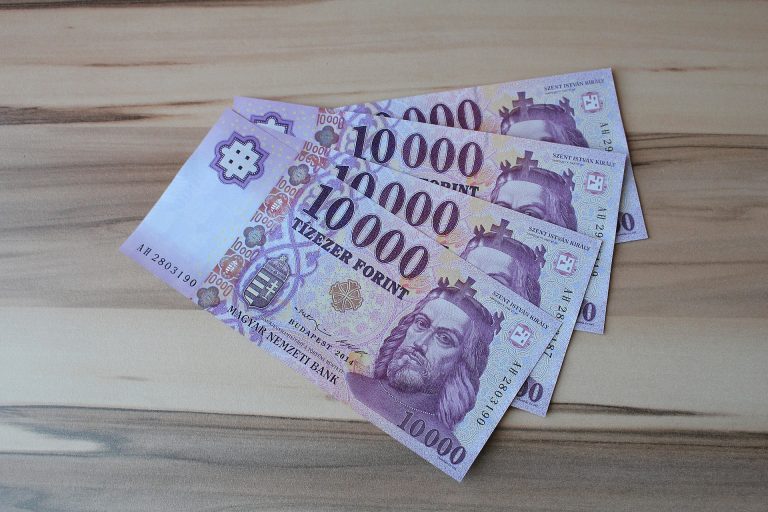 Magára talált a forint, folyamatosan erősödik a magyar deviza