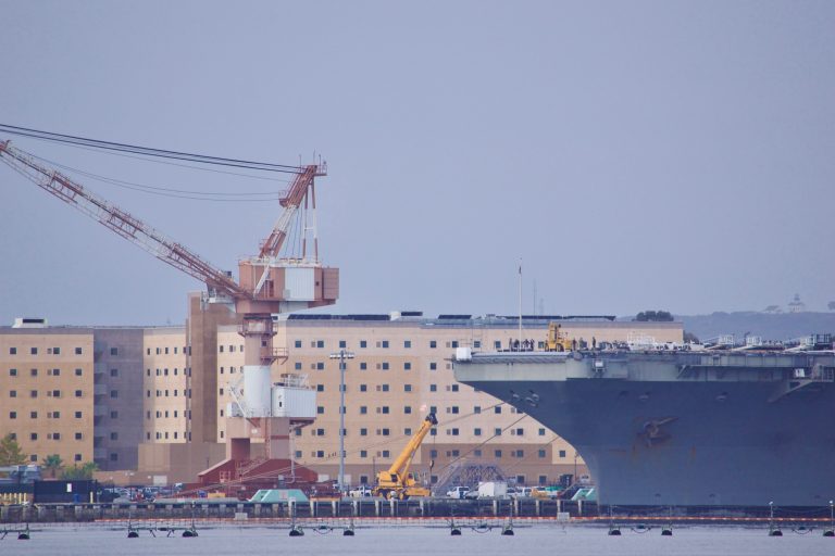 Katonai támaszpontokat létesít Kína mesterséges szigeteken