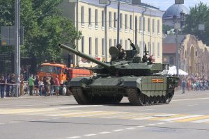 Ukrán sajtó: tankkal támadtak az oroszok egy idős otthonra, 56-an hunytak el