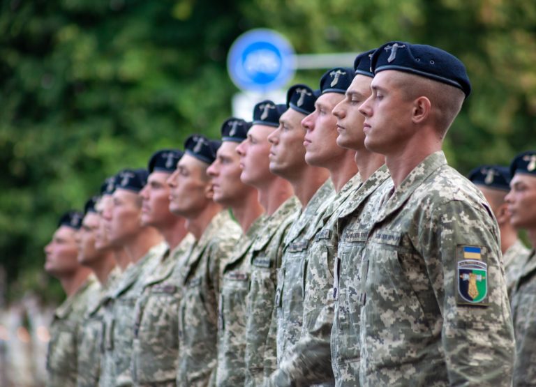 Ukrajna újabb városokat foglalt vissza az oroszoktól, akiken nagy a nyomás
