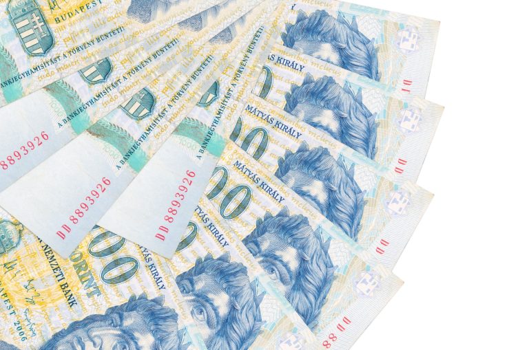 Nem nagyon bír felkapaszkodni a forint, maradt a kedvezőtlen árfolyam